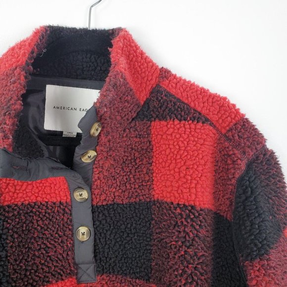 American Eagle Sweater Womens Small Red Black Buffalo Plaid Sherpa Fleece Casual - Picture 2 of 11